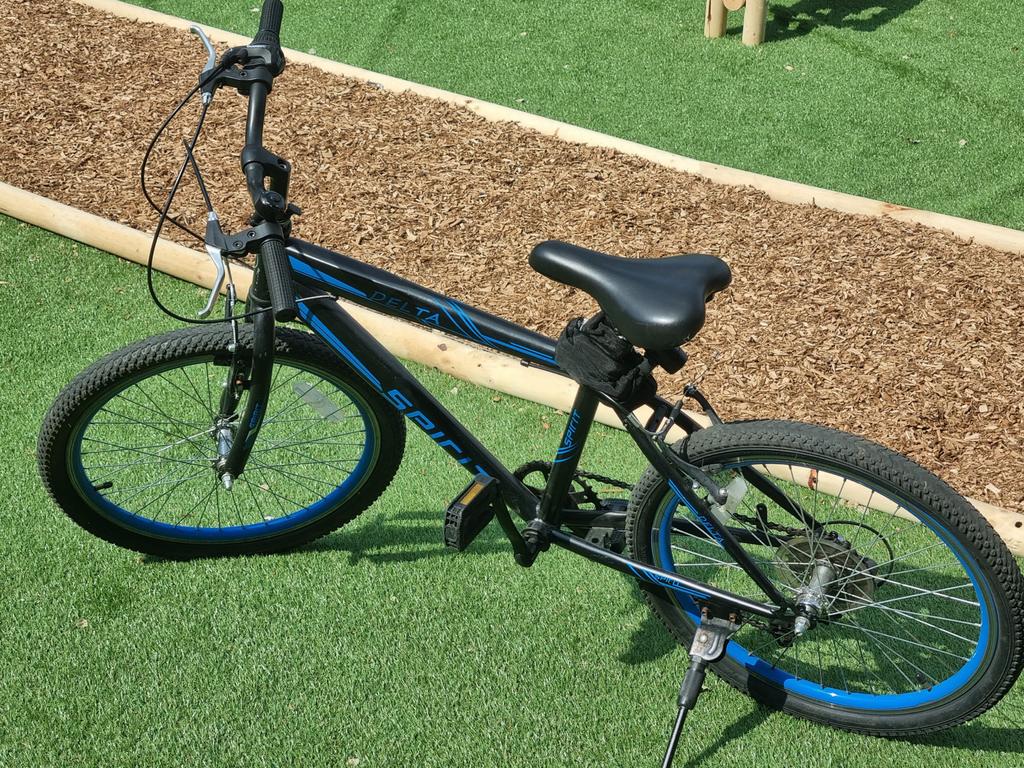 Spirit Delta kinderfiets 20 inch - zwart/blauw, Ophalen, Gebruikt, Velgrem, 16 tot 20 inch