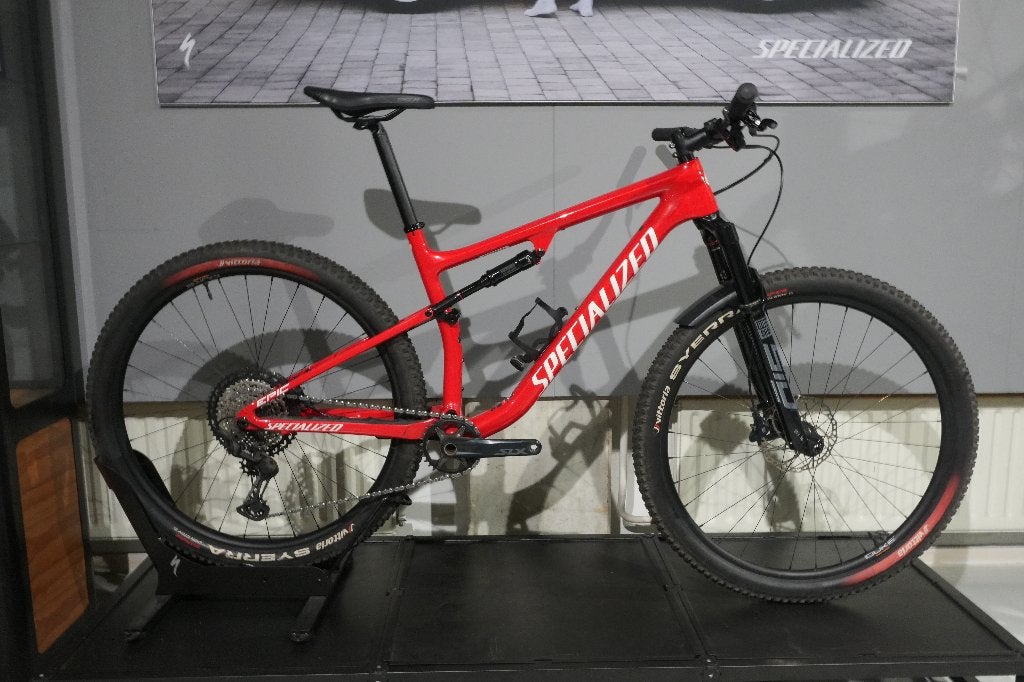 Specialized Epic Comp 2021 – Full Carbon – L – €2.499, Gebruikt, Fully, Schijfrem, 53 tot 57 cm