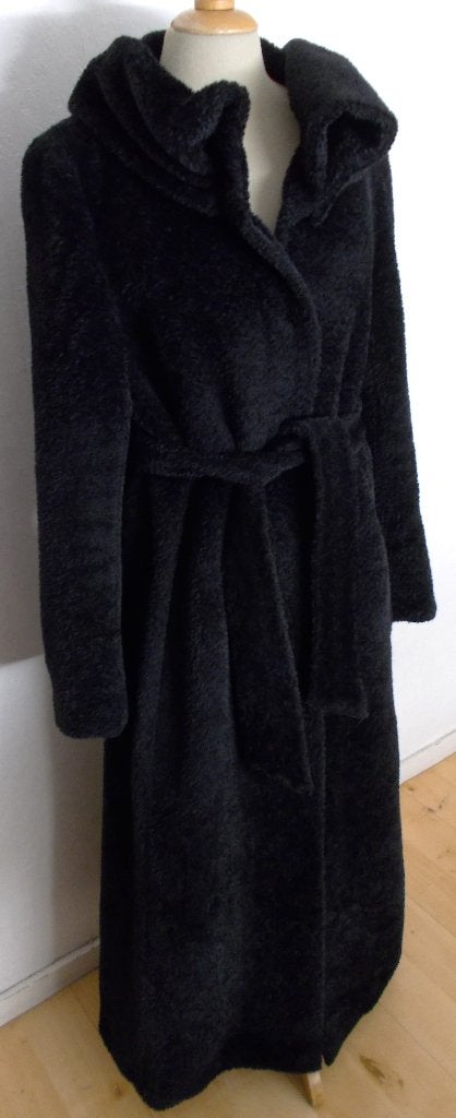 Prachtige zwarte 52% alpaca/48% wollen jas van Max Mara! 42, Verzenden, Zo goed als nieuw, Maat 42/44 (L), Zwart