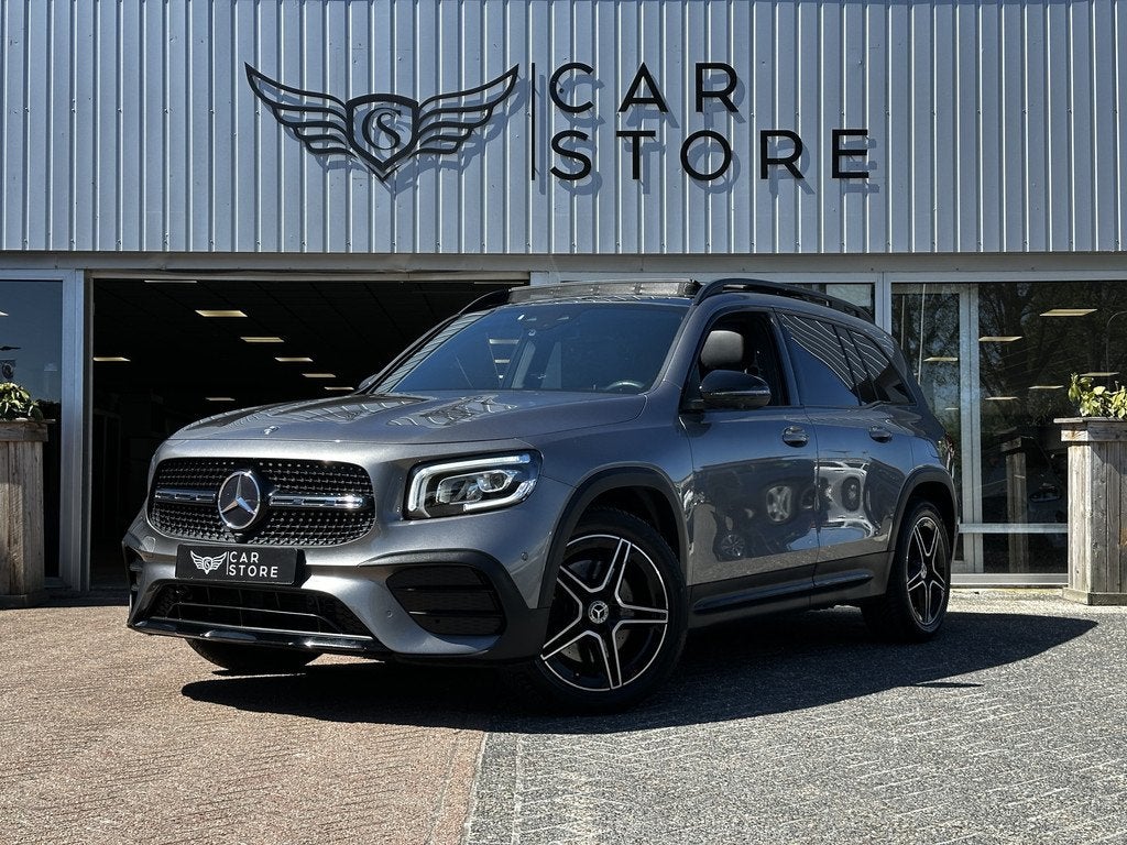 Mercedes-Benz GLB 250 4MATIC AMG Line |PANO|360 CAMERA|SFEER, Automaat, Gebruikt, Euro 6, 4 cilinders