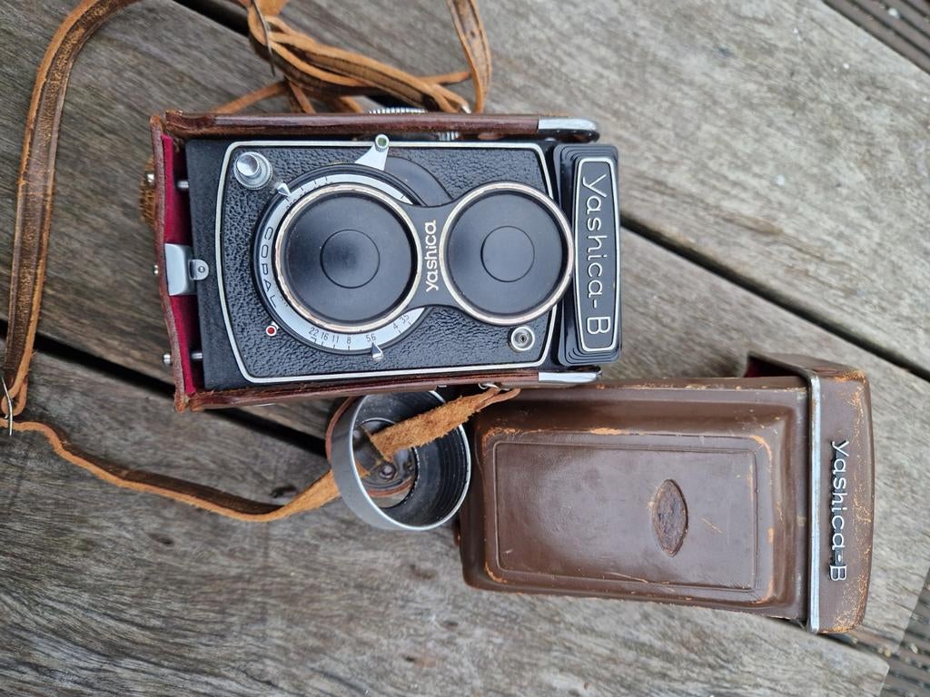 Yashica B TLR -film tested, Ophalen of Verzenden, Compact, Overige Merken