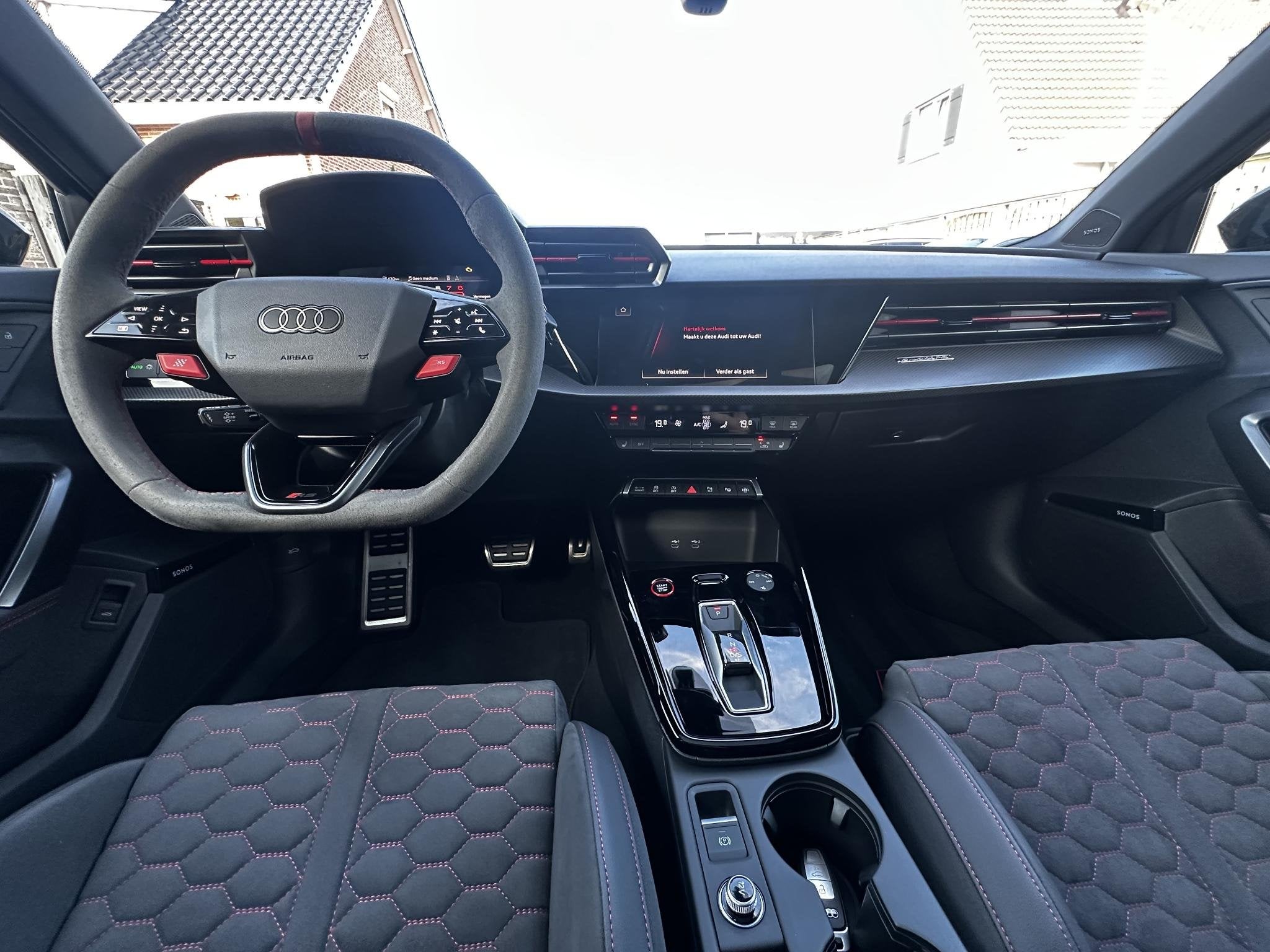 Audi RS3 Sportback 2.5 TFSI RS 3 quattro Pano|RS Kuipstoel|S, Auto's, Automaat, Gebruikt, Euro 6, RS3