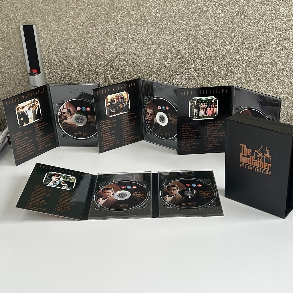 DVD collection box "The Godfather deel I - II - III", Engels, Vanaf 16 jaar, Misdaad, Nederlands