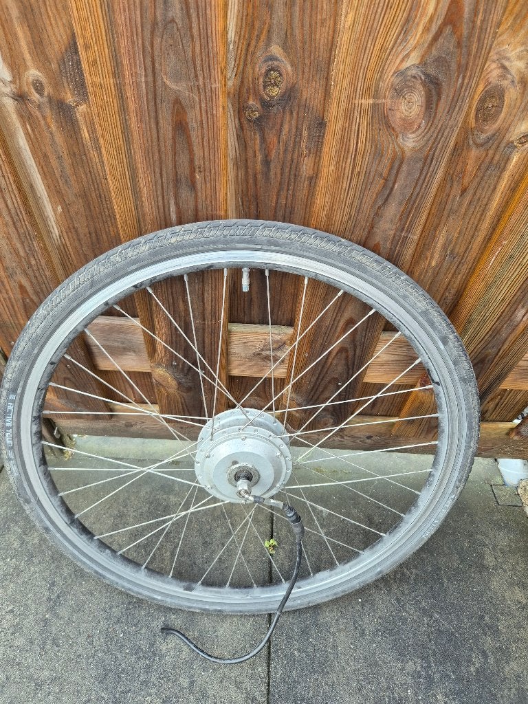 Voorwiel met motor 28 inch 24 Volt elektrische fiets, Ophalen of Verzenden, Elektrische fiets, Wiel, Aluminium