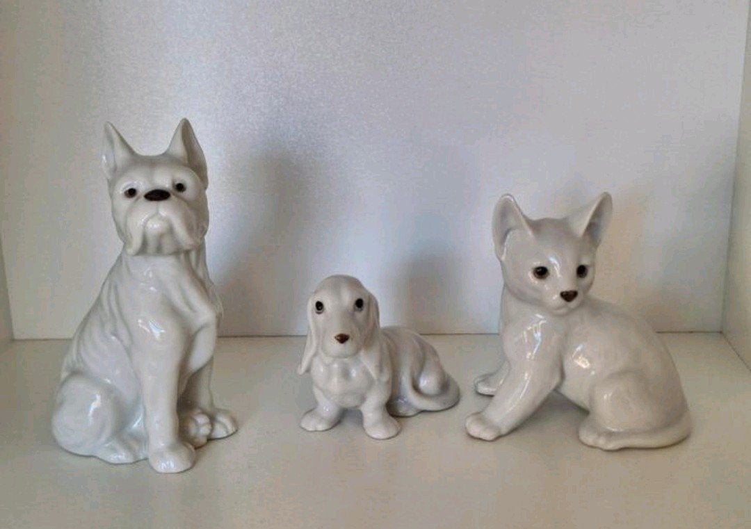 Set van 3 Vintage Porseleinen Beeldjes – Honden en Kat, Ophalen of Verzenden, Zo goed als nieuw, Dier