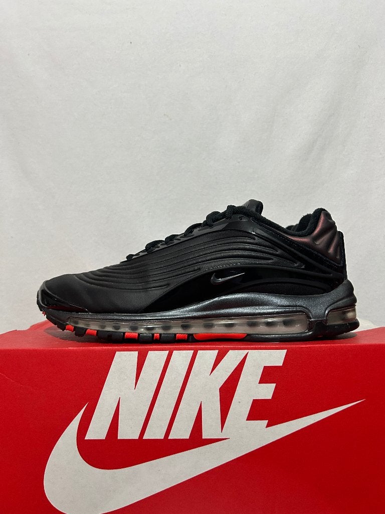 BIJNA NIEUW! Maat 44,5 - Nike Air Max Deluxe Black Crimson, Kleding | Heren, Schoenen, Verzenden, Zwart, Nike, Nike