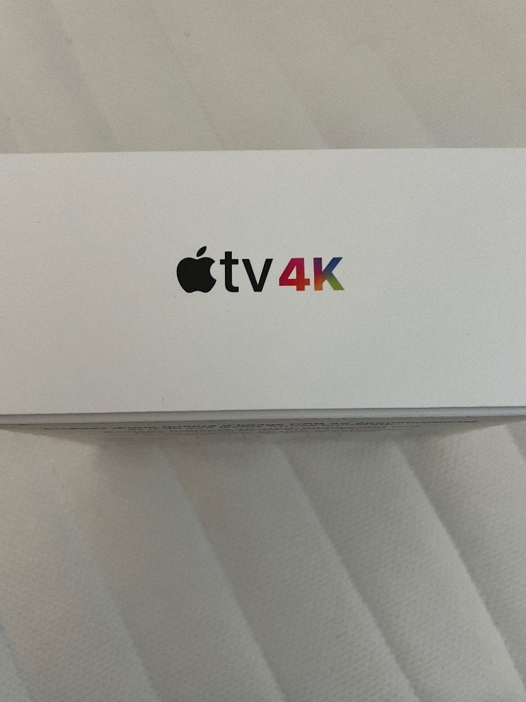 Apple tv 4k HDR 32GB Media streamer, Ophalen of Verzenden, Zo goed als nieuw, HDMI, Minder dan 500 GB