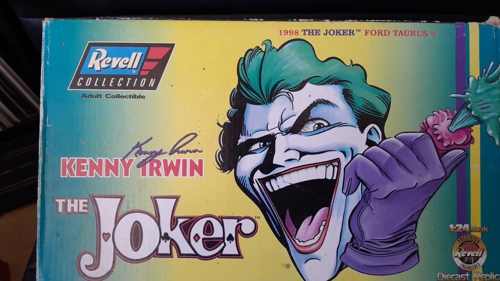 Batman and Joker Nascar lot- 1998-#88 Batman- #28 Joker, Hobby en Vrije tijd, Modelauto's | 1:24, Ophalen of Verzenden, Zo goed als nieuw