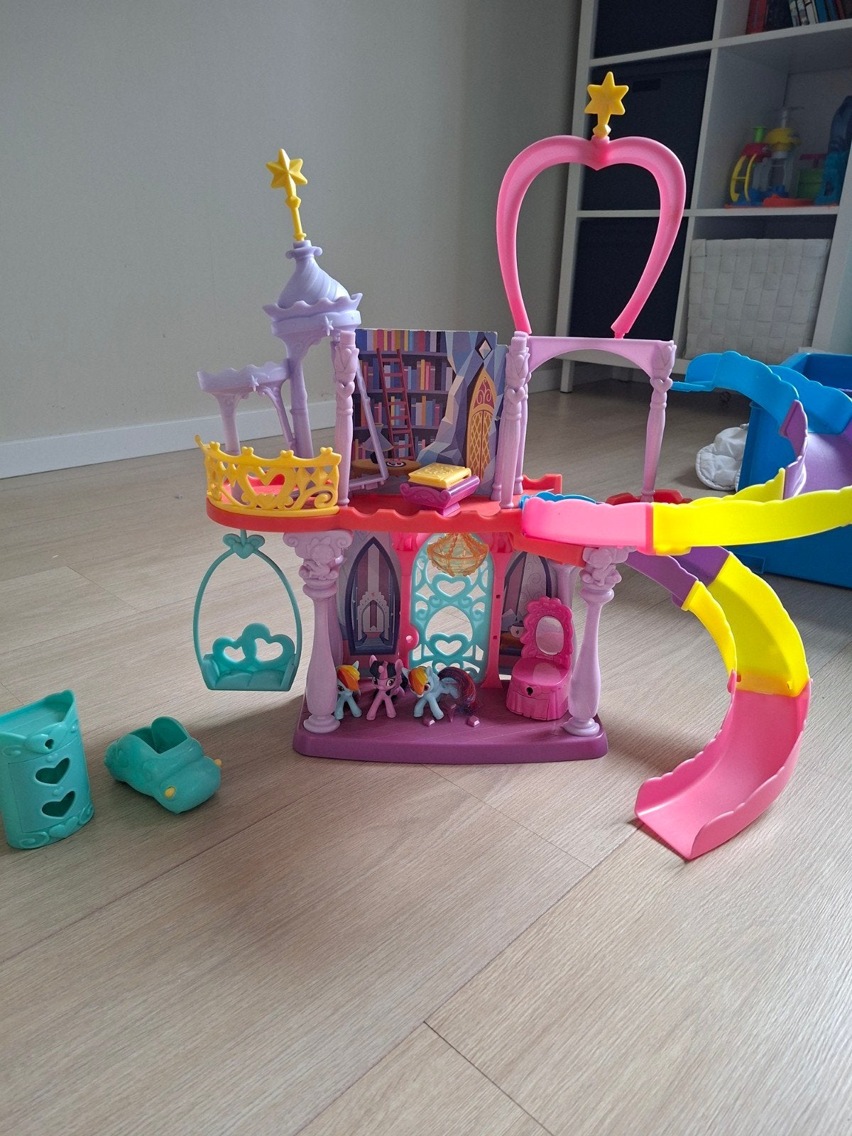 My Little Pony kasteel met figuren en accessoires, Ophalen, Gebruikt
