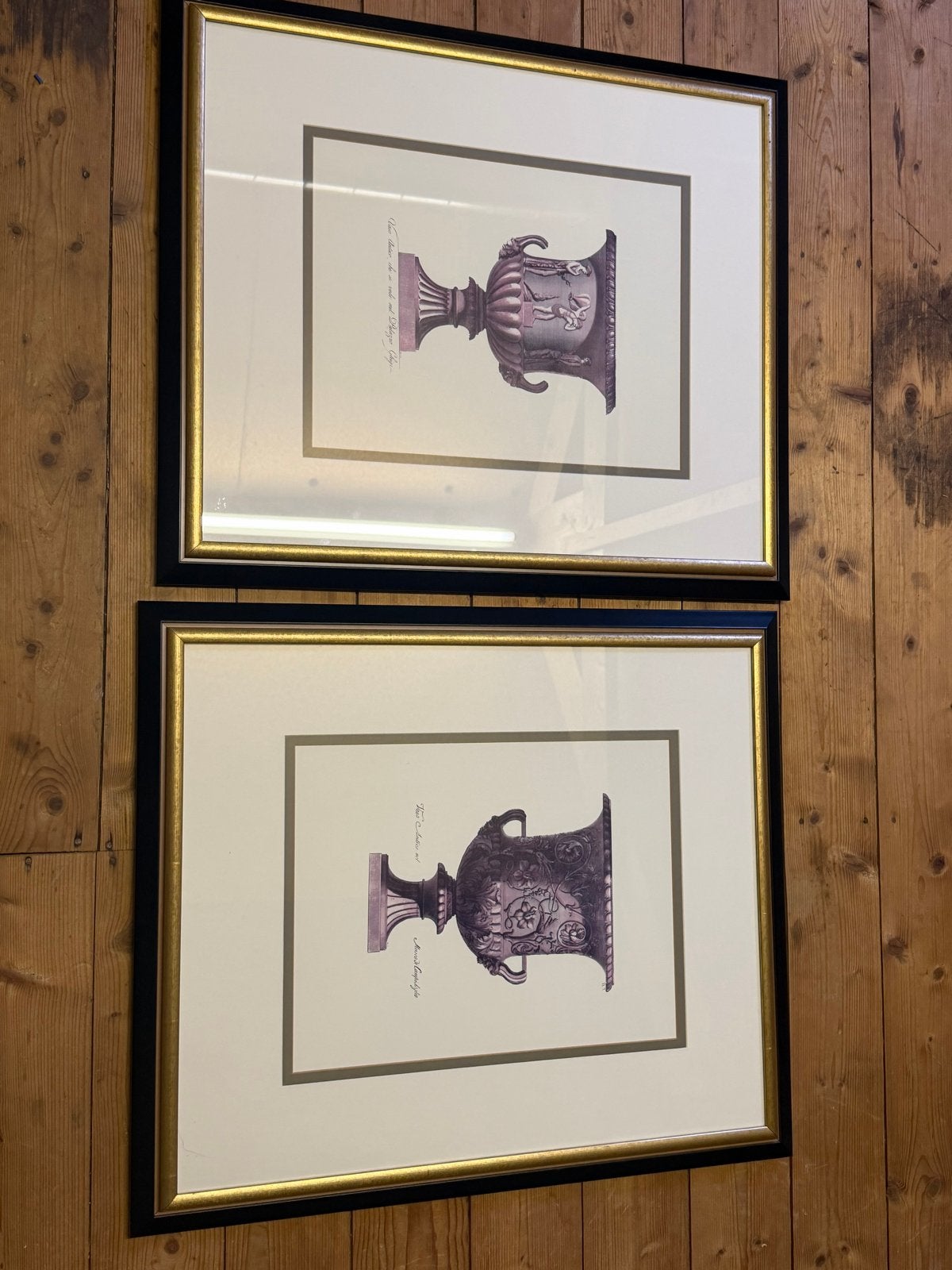 Set van 2 ingelijste kunstwerken met klassieke vazen, Antiek en Kunst, Kunst | Schilderijen | Klassiek, Klassiek, Print, Overige onderwerpen