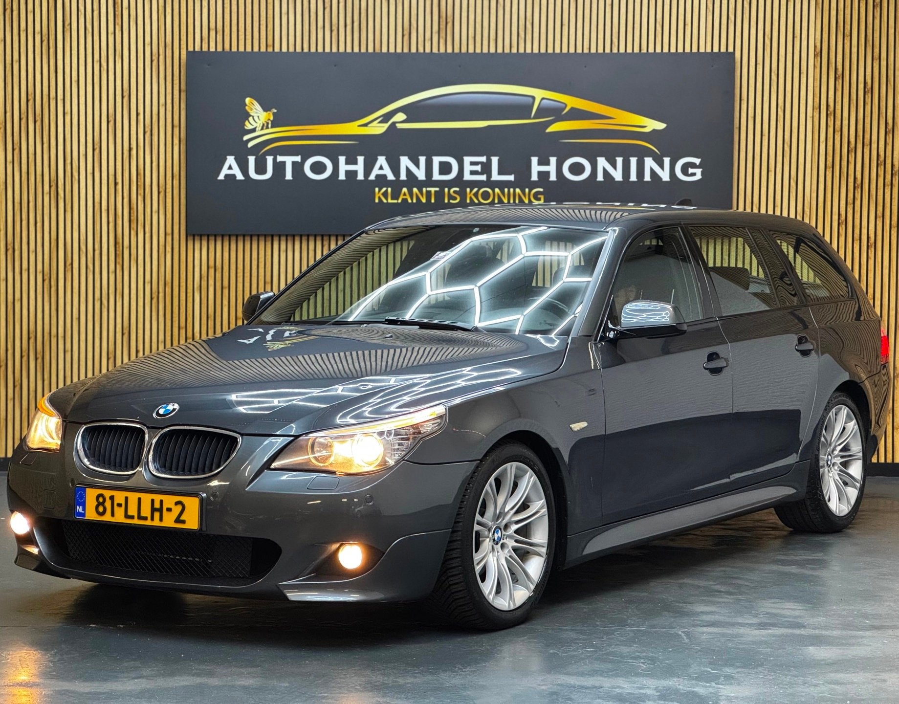 BMW 5-serie Touring 520i M PAKKET Edition I |origineel nl|m, Auto's, Dealer onderhouden, Achterwielaandrijving, 4 cilinders, 1565 kg