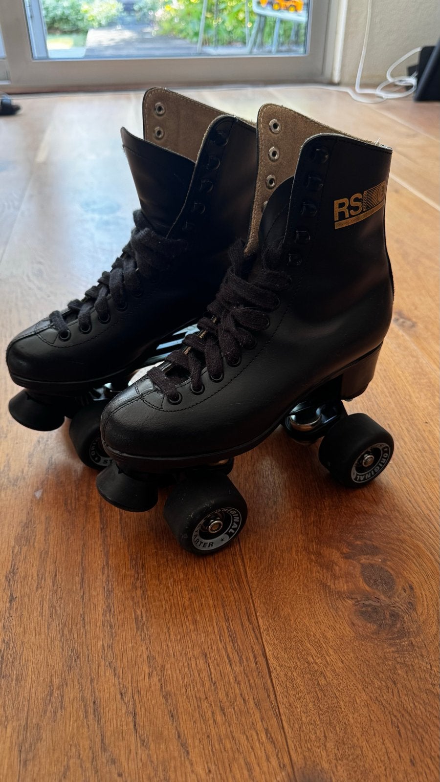 RSI Roller Skates Maat 37 Zwart - in goede staat., Ophalen, Zo goed als nieuw, Kinderen