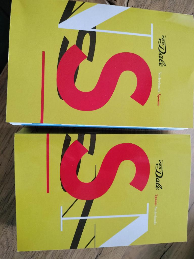 Van Dale woordenboek Nl-Spaans /Spaans-Nl, Ophalen of Verzenden, Zo goed als nieuw, Van Dale, Spaans