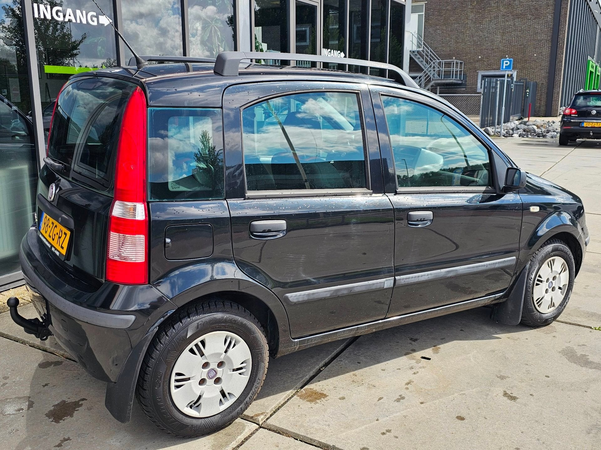 Fiat Panda 1.2 Dynamic - Trekhaak - Elek ramen, Voorwielaandrijving, Stof, Gebruikt, Zwart