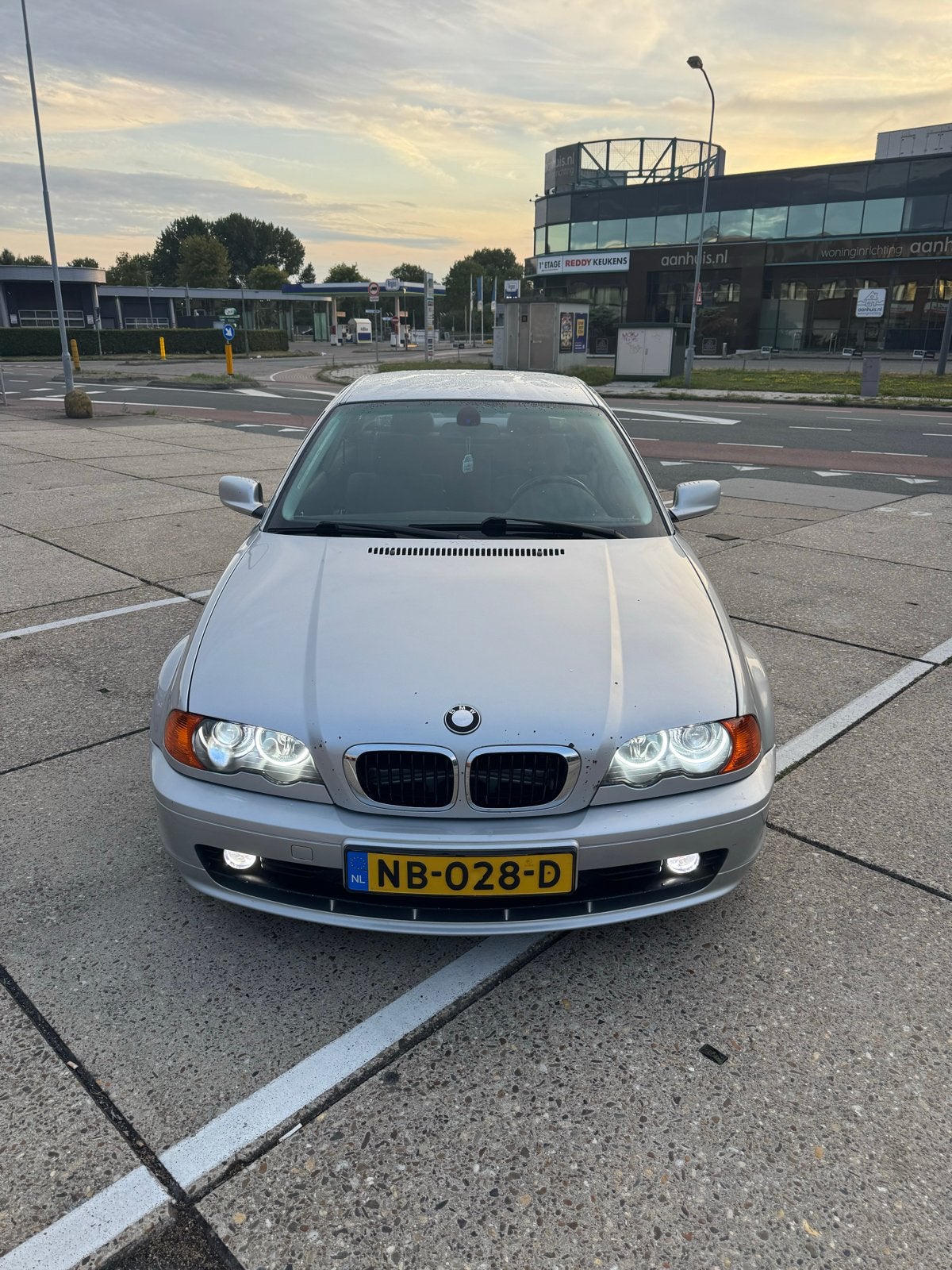 BMW E46 323Ci 2,5 Coupé Schroefset Harman Kardon, 1345 kg, Achterwielaandrijving, Zwart, 2494 cc