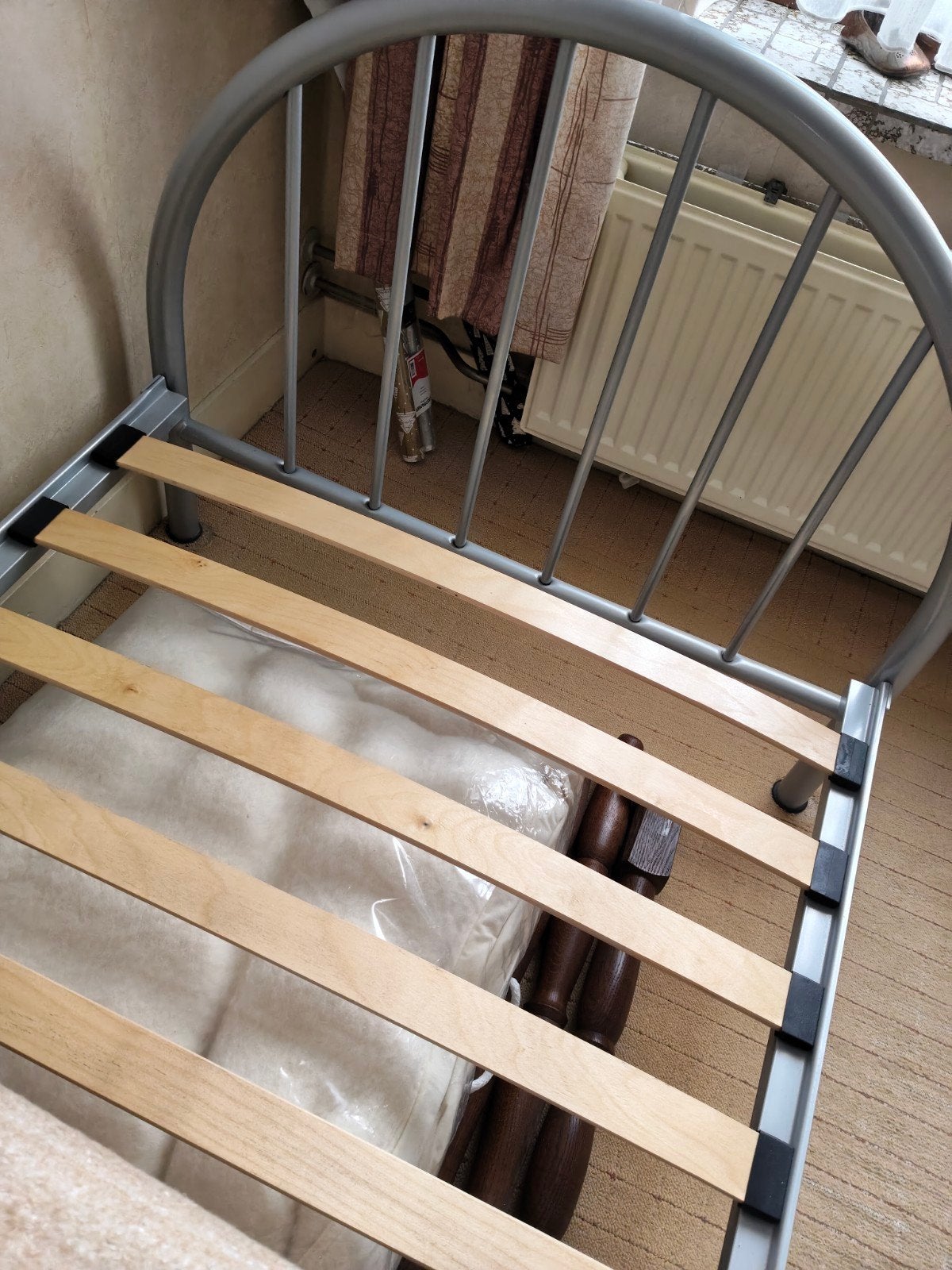 1 pers bed, Huis en Inrichting, Ophalen, 90 cm, Eenpersoons, Zo goed als nieuw