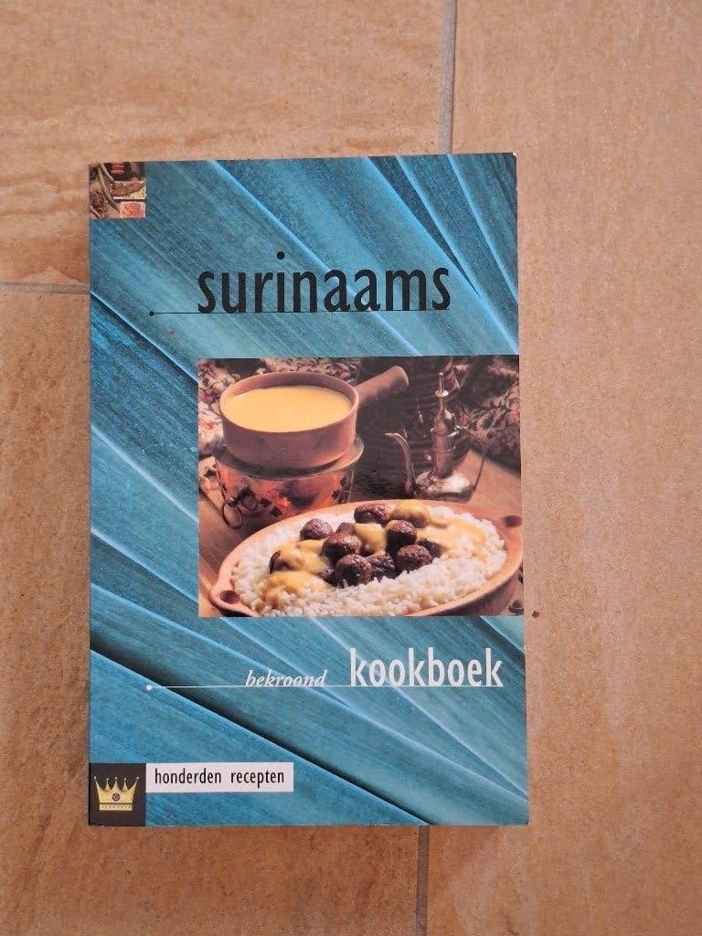 Surinaams Kookboek, Boeken, Ophalen of Verzenden, Gelezen