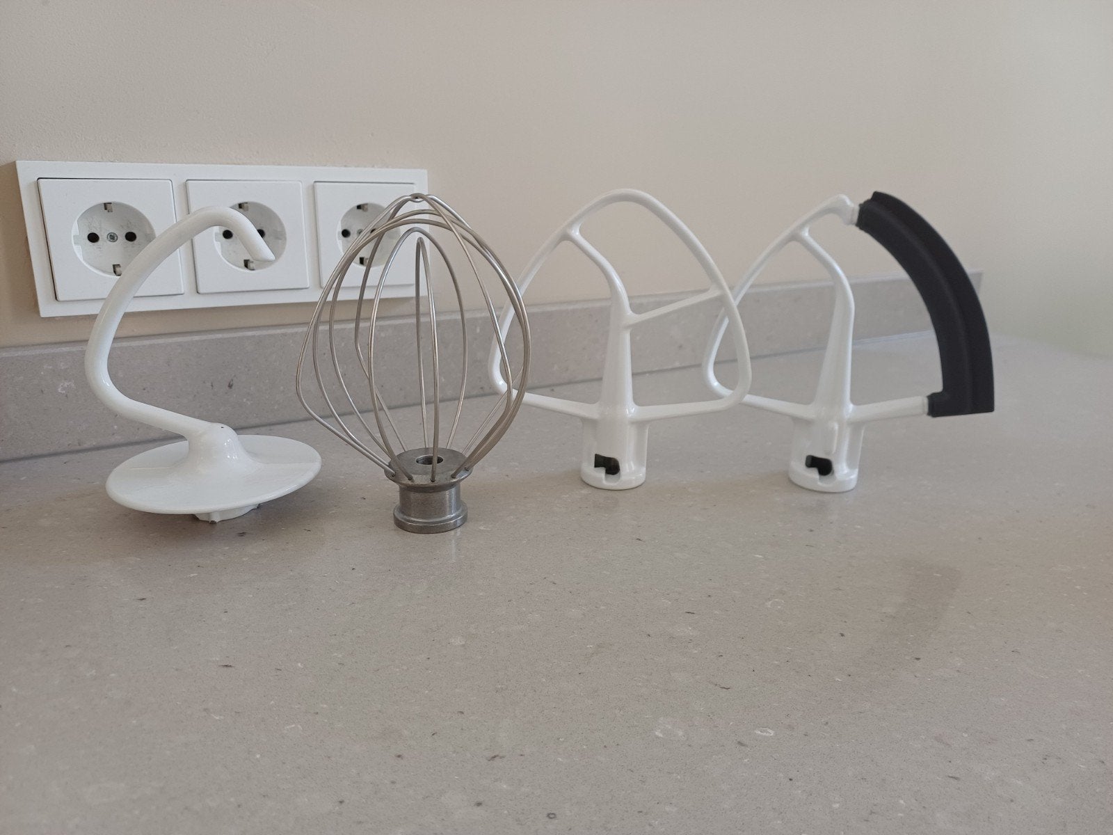 *Kitchenaid accessoireset: (platte) meng/deeghaak, klopper,, Ophalen of Verzenden, Zo goed als nieuw
