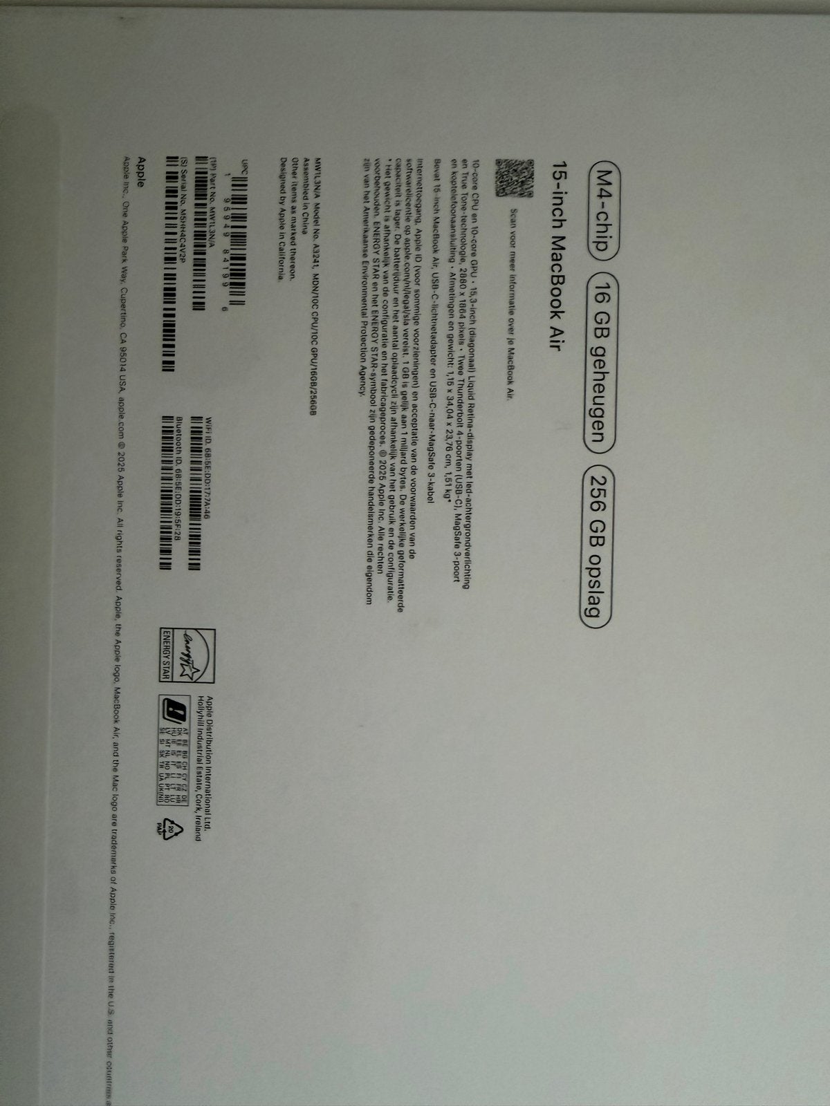 Foto 7 van MacBook Air M4 15 inch 16GB/256GB met laptop hoes