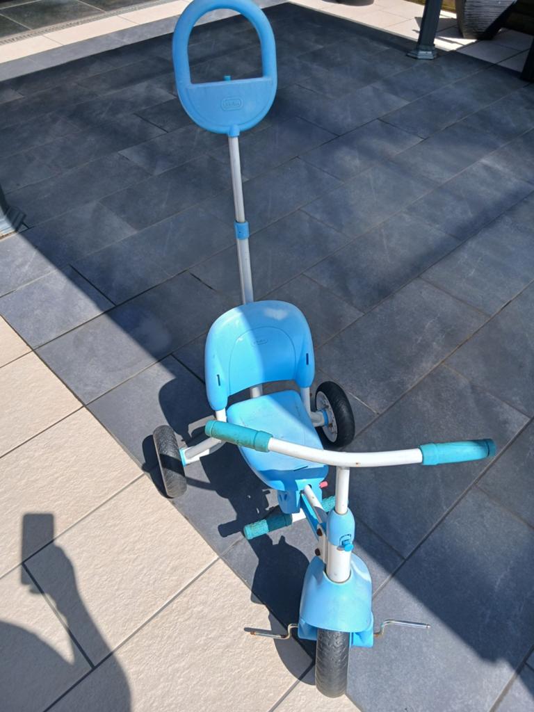 Blauwe kinderfiets met duwstang - Ideaal voor de kleintjes, Ophalen, Terugtraprem, Gebruikt, Onbekend