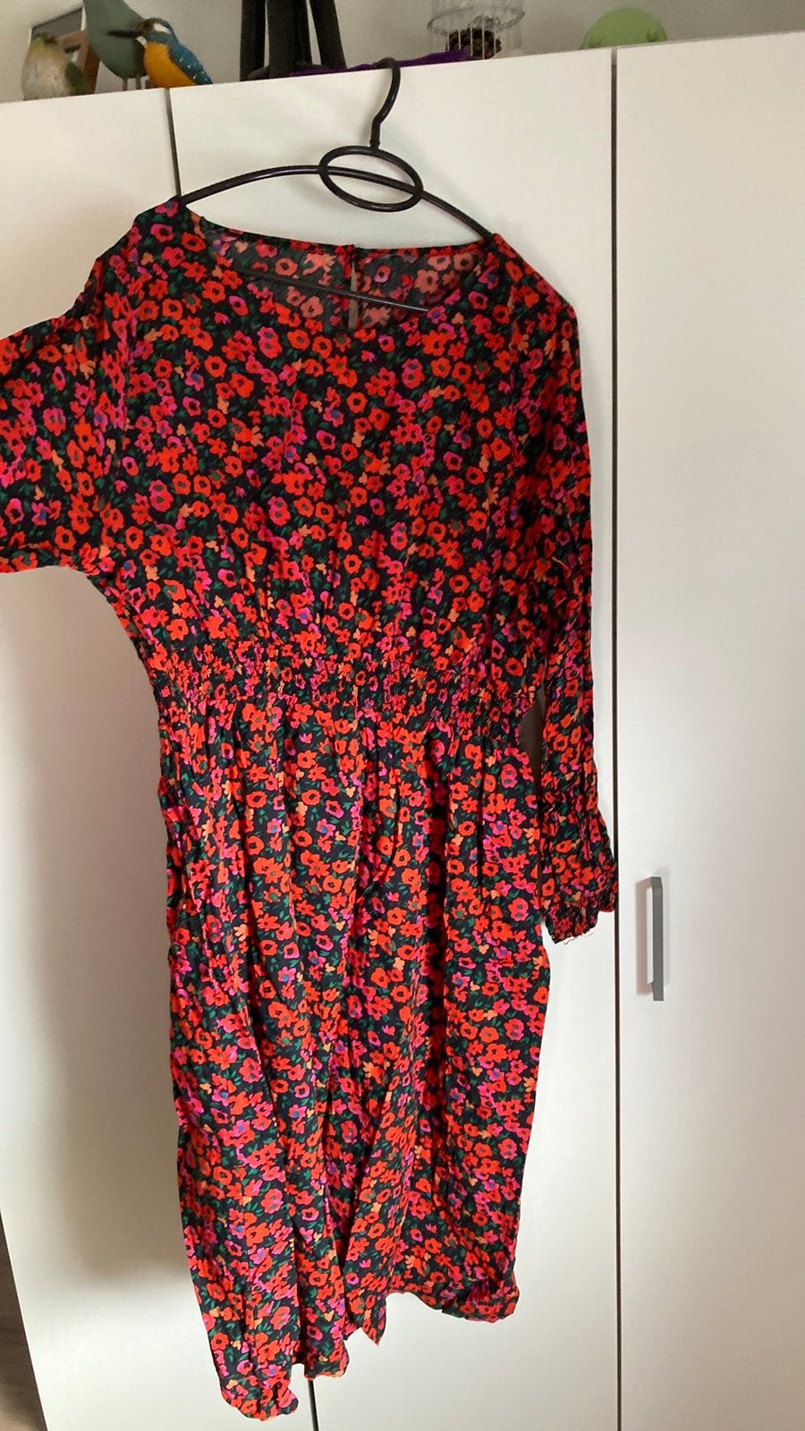 Nieuw - bloemetjes jurk XL, Kleding | Dames, Jurken, Maat 46/48 (XL) of groter, Nieuw, Ophalen of Verzenden, Rood