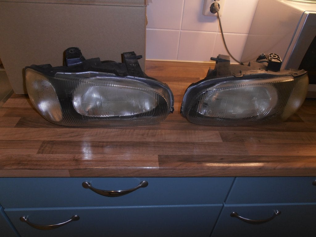 2 koplampen van Suzuki alto uit 2006. zijn in goede staat ,, Ophalen, Gebruikt, Suzuki