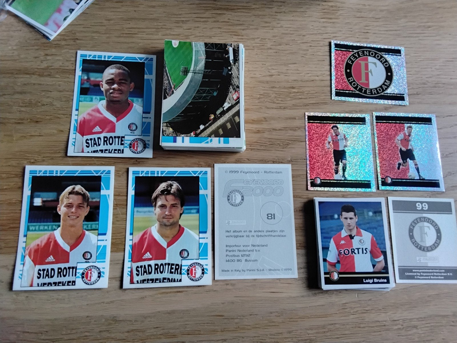 105 verschillende panini stickers Feyenoord 2000 & 2008, Ophalen of Verzenden, Zo goed als nieuw, Feyenoord, Poster, Plaatje of Sticker