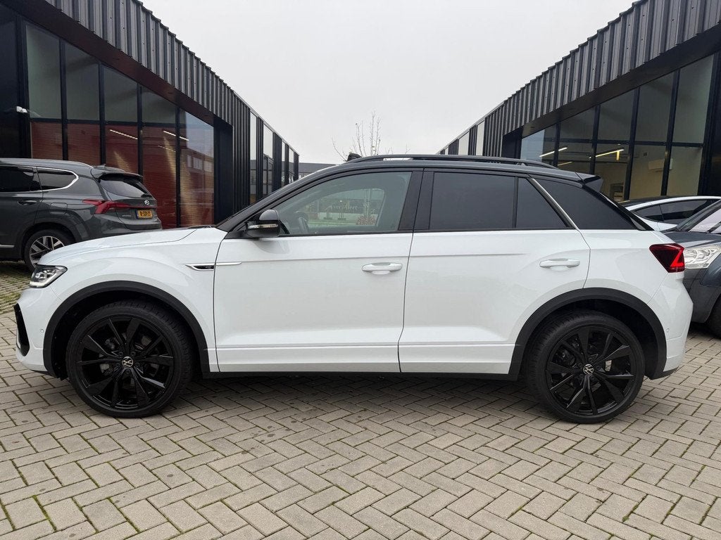 Volkswagen T-ROC 1.5 TSI R-Line Business Pano Virt CAM DSG T, Auto's, Stof, 150 pk, Wit, Bedrijf