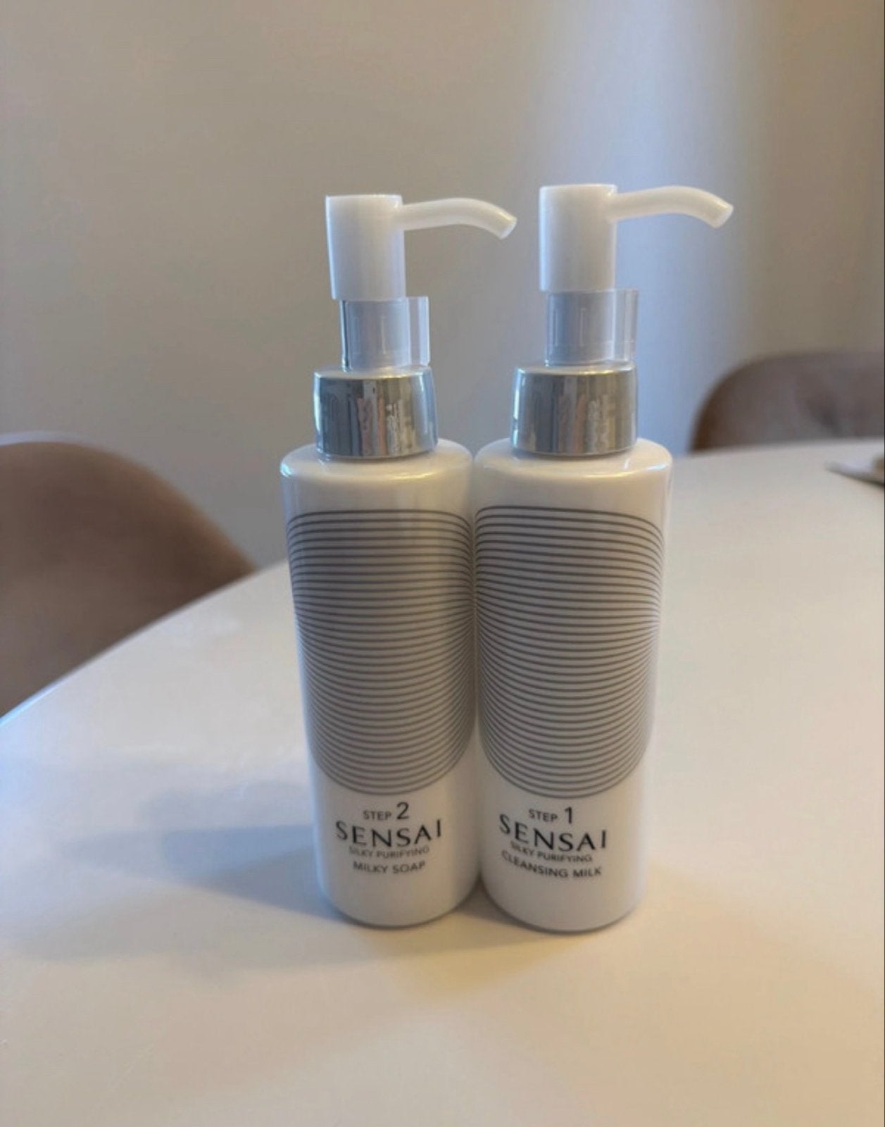 Sensai Silky Purifying Cleansing Milk & Milky Soap (Nieuw), Verzenden, Nieuw, Gehele gezicht, Reiniging