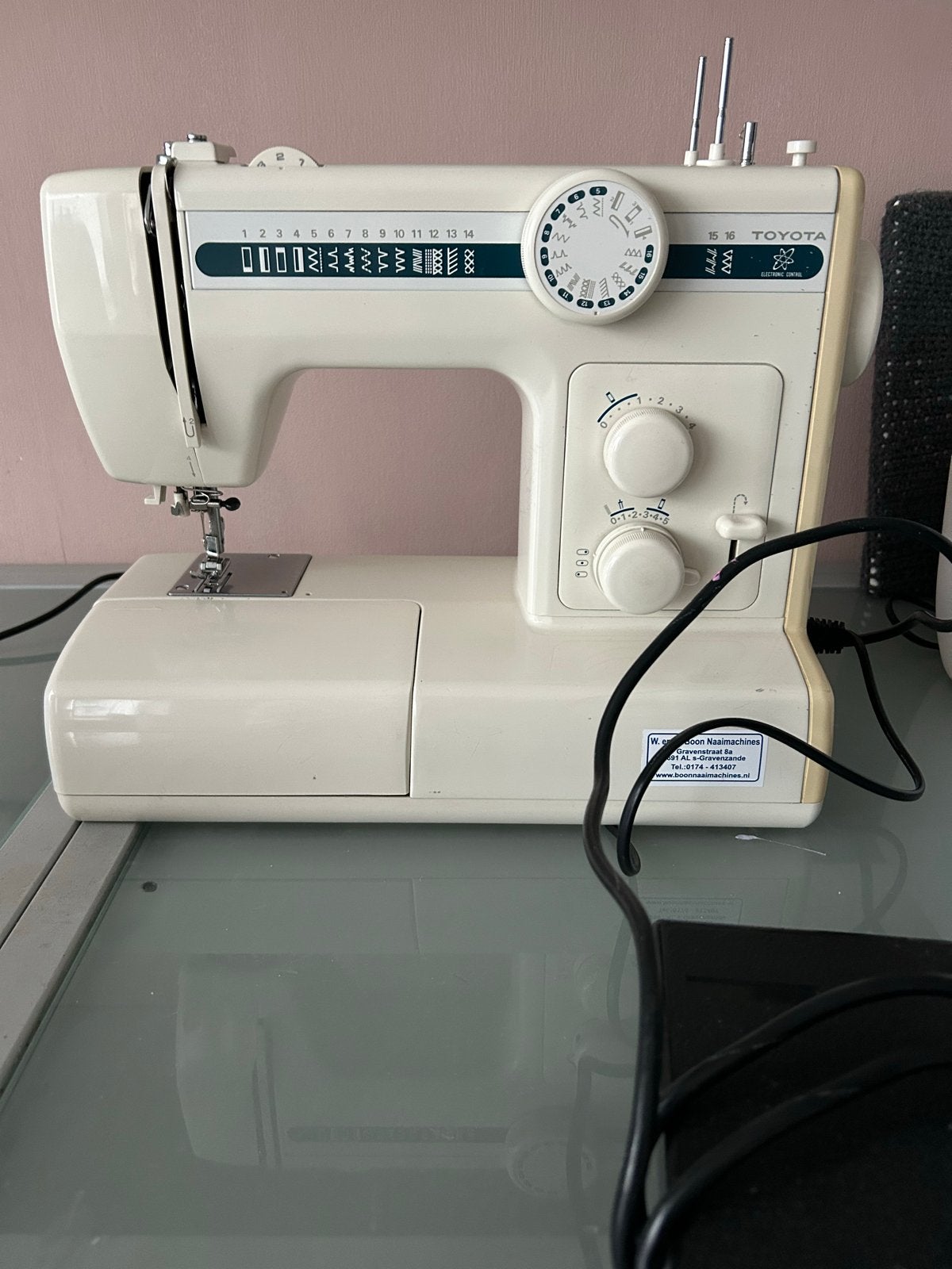 Goed werkende Toyota naaimachine - Model 4160E, Ophalen, Gebruikt, Naaimachine, Overige merken