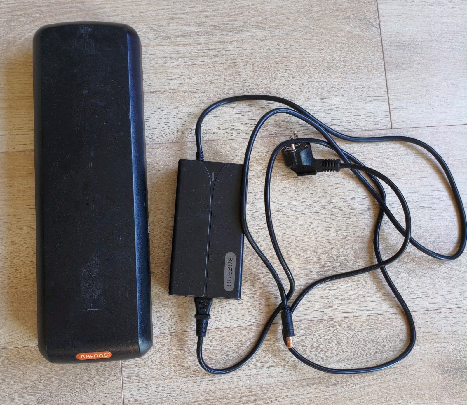 Bafang accu + oplader elektrische fiets, Ophalen, Zo goed als nieuw