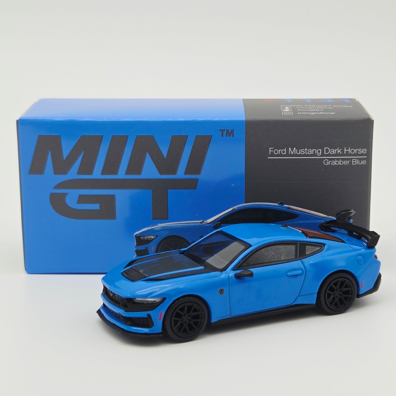 Mini Gt – 2024 Ford Mustang Dark Horse, grabber blue – Left, Mymodelcar@outlook.com, Auto, Ophalen of Verzenden, Mini gt