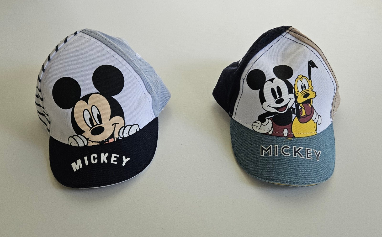 Baby petten / petjes Disney, Jongen of Meisje, Disney Baby, Ophalen of Verzenden, 104 of kleiner
