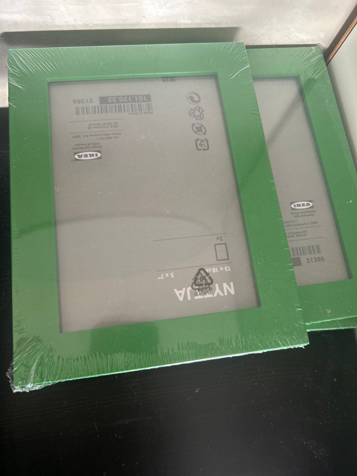 Zes nieuwe IKEA NYTTJA fotolijsten 13x18 cm groen, Kunststof, Nieuw, Ophalen of Verzenden, Met glas