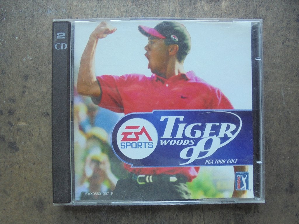 Tiger Woods 99 PGA Tour Golf voor PC (zie foto's), Gebruikt, 1 speler, Ophalen of Verzenden, Vanaf 3 jaar