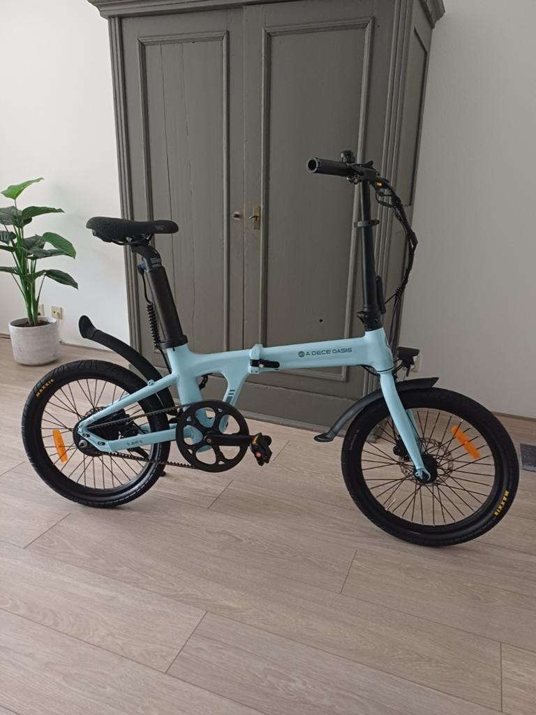 E- bike zgan Ado air 20, Fietsen en Brommers, Fietsen | Vouwfietsen, Ophalen of Verzenden, Zo goed als nieuw, 20 inch of meer