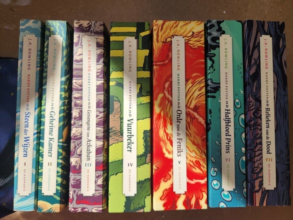 Complete Harry Potter boekenreeks - De Harmonie, Boeken, Ophalen of Verzenden, Zo goed als nieuw, J.K. Rowling