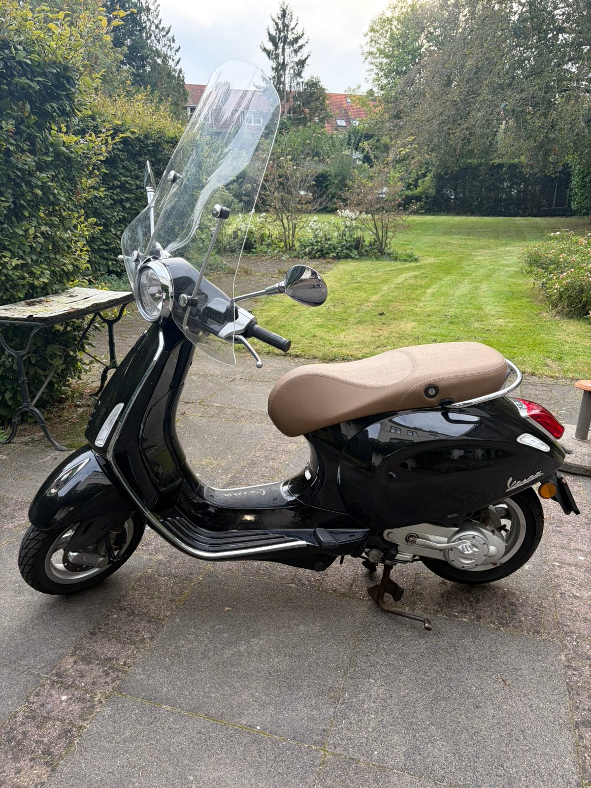 Vespa Primavera te koop, 5800 km, 45 km/u, Fietsen en Brommers, Ophalen, Zo goed als nieuw, Benzine, Overige modellen
