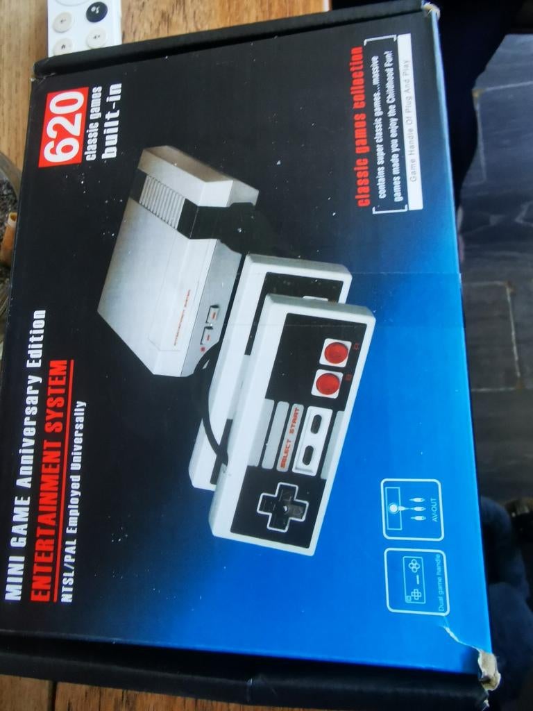 Mini Game Entertainment System - 620 Klassieke Games, Spelcomputers en Games, Spelcomputers | Nintendo NES, Ophalen of Verzenden