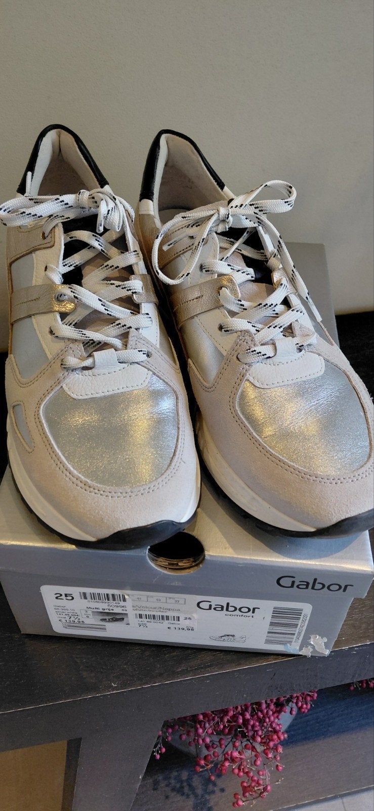 Gabor sneakers nieuw creme maat 41, Kleding | Dames, Schoenen, Beige, Gabor, Nieuw, Ophalen of Verzenden