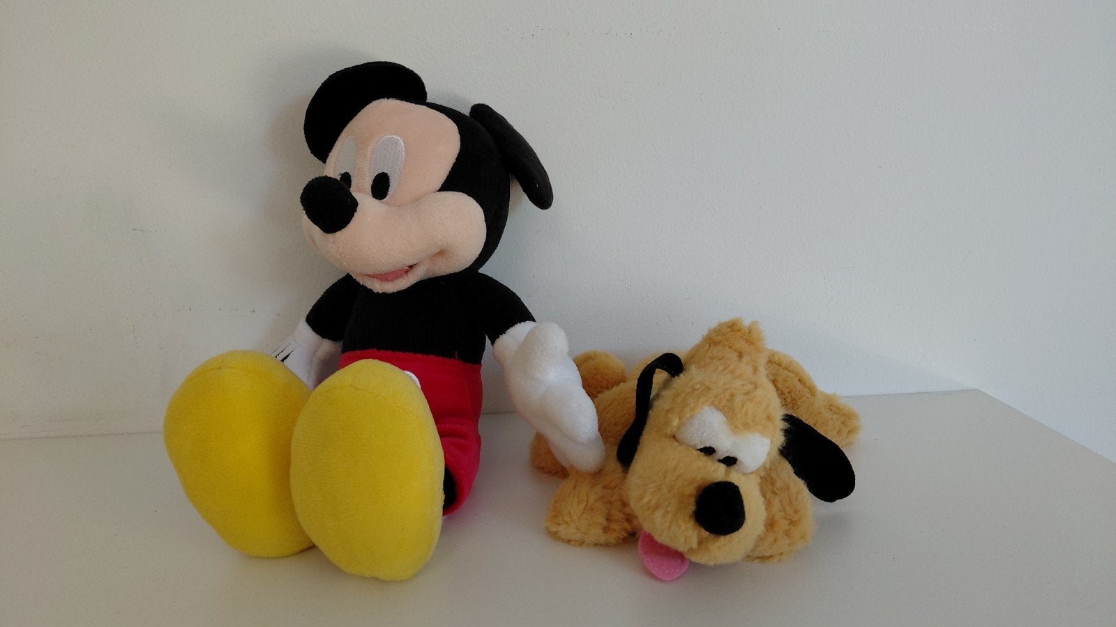Mickey en Pluto Disney knuffels, Ophalen of Verzenden, Zo goed als nieuw, Overige typen