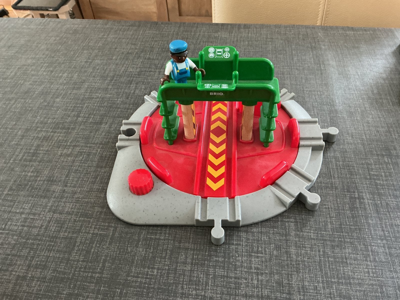 Brio nr 33476 draaitafel met stuurbrug, Ophalen of Verzenden, Zo goed als nieuw