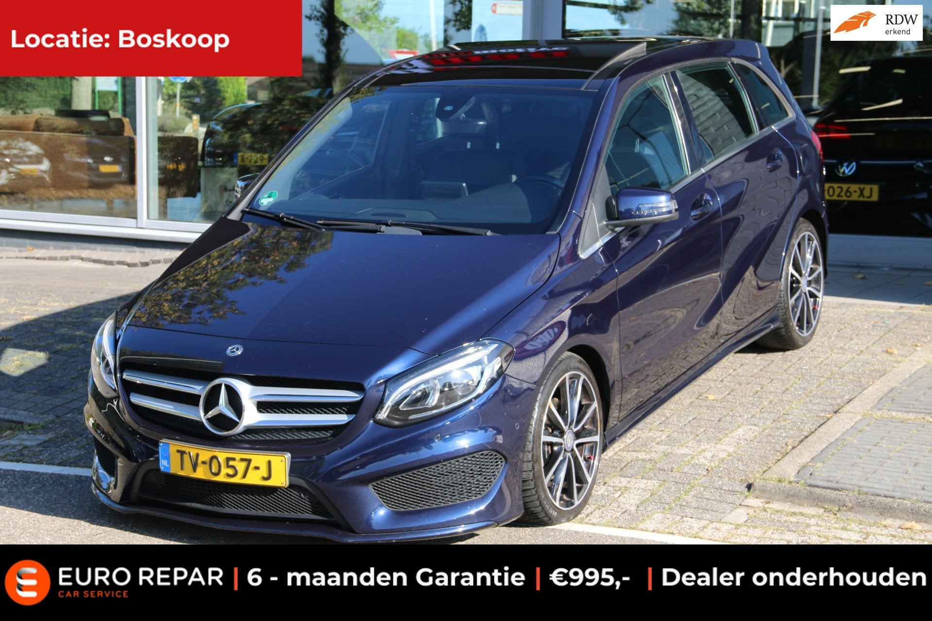 Mercedes-Benz B-klasse 180 Business Solution AMG PANO-DAK NL, Auto's, Mercedes-Benz, Dealer onderhouden, 1325 kg, Gebruikt, Euro 6