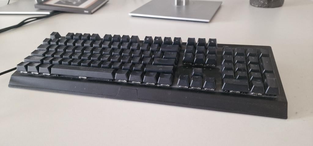 Razer BlackWidow Chroma V2 Gaming Toetsenbord, Computers en Software, Toetsenborden, Gebruikt, Qwerty, Bedraad, Gaming toetsenbord