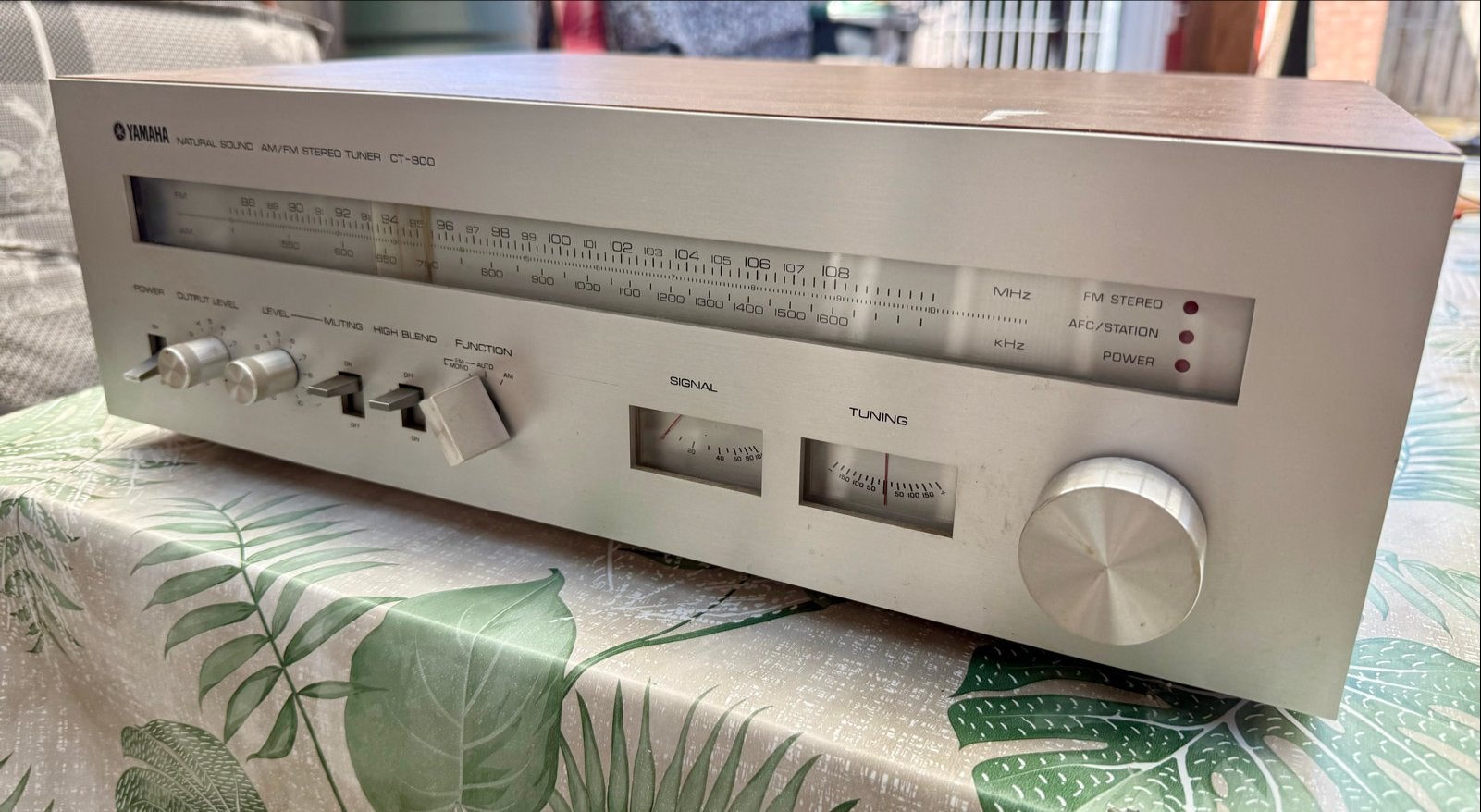 Yamaha CT-800 Natural Sound AM/FM Stereo Tuner, Ophalen, Gebruikt, Analoog