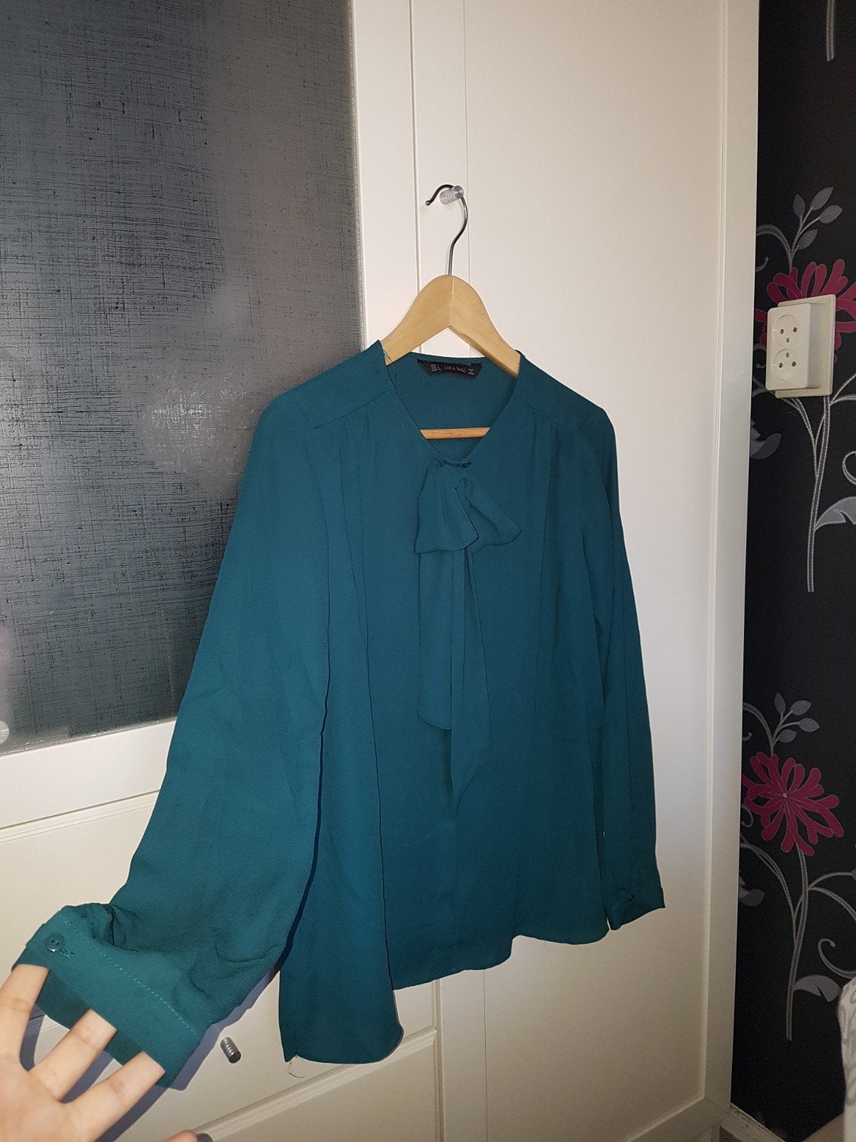 Nieuwe Zara Basic Blouse met Strik - Maat L 💫, Zara, Maat 42/44 (L), Nieuw, Ophalen of Verzenden