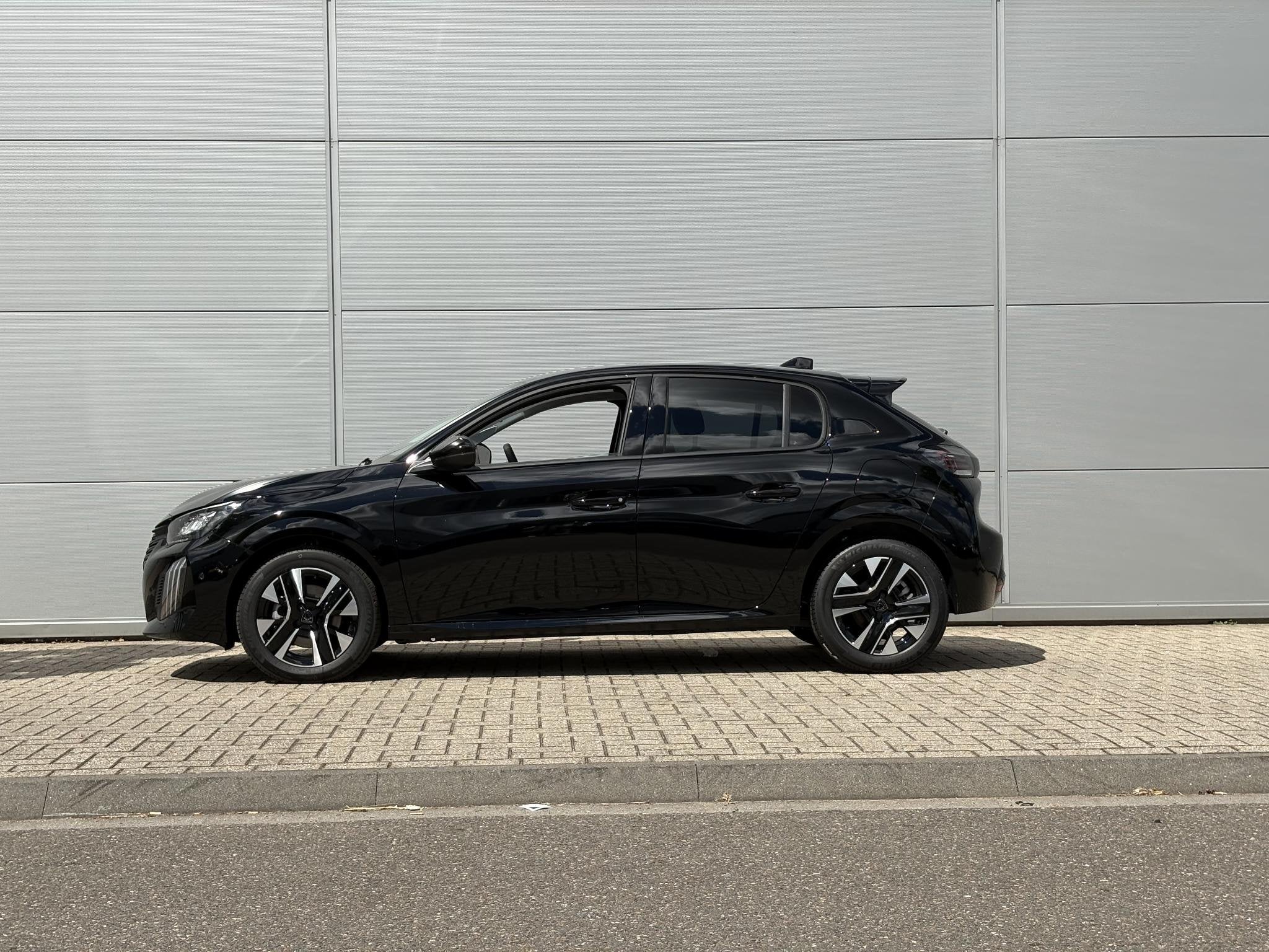 Peugeot 208 1.2 Hybrid 110 e-DCS6 Allure | Camera | Adaptiev, Auto's, 1195 kg, Euro 6, 1199 cc, Leder en Stof