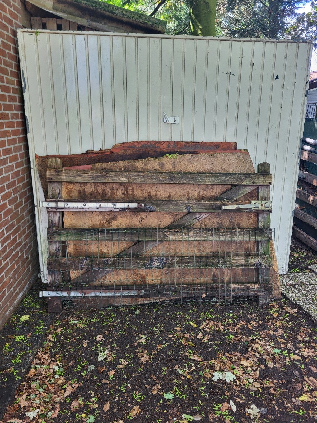Oud ijzer, garagedeur en party yent, Ophalen, Gebruikt