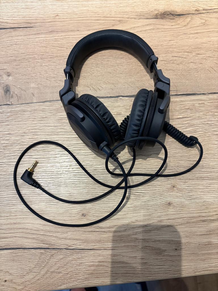 Pioneer DJ HDJ-CUE1 koptelefoon, On-ear, Ophalen of Verzenden, Zo goed als nieuw, Inklapbare microfoon