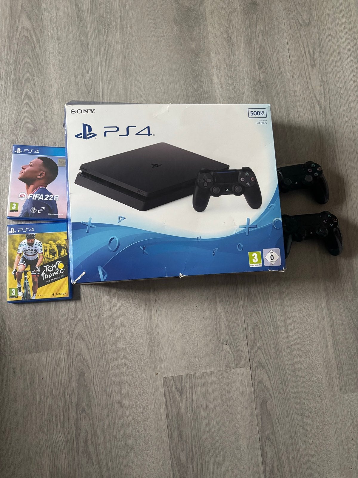Complete Playstation 4 slim set , met doos en spellen e, Met 2 controllers, Ophalen of Verzenden, Slim, 500 GB